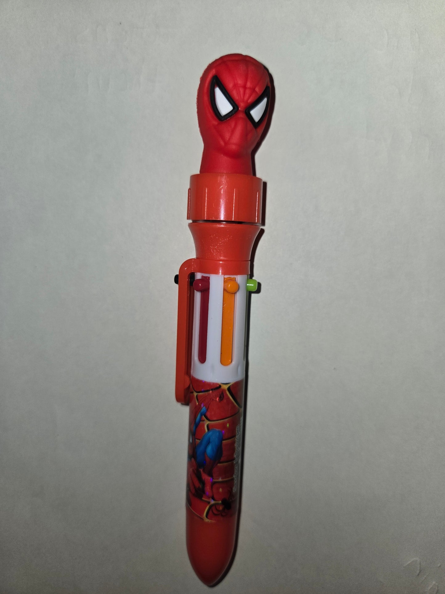 Multicolor ink pen with character