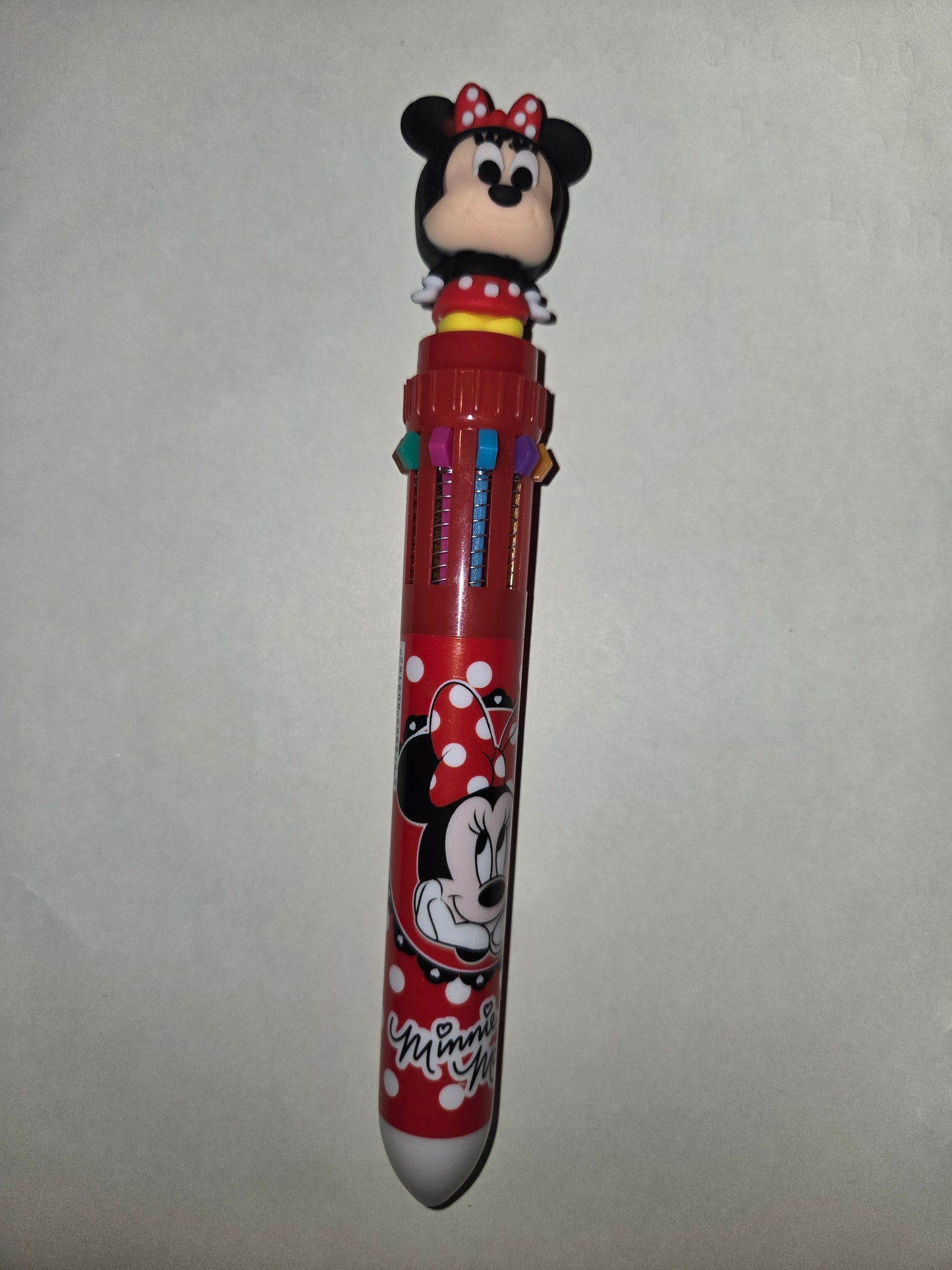 Multicolor ink pen with character