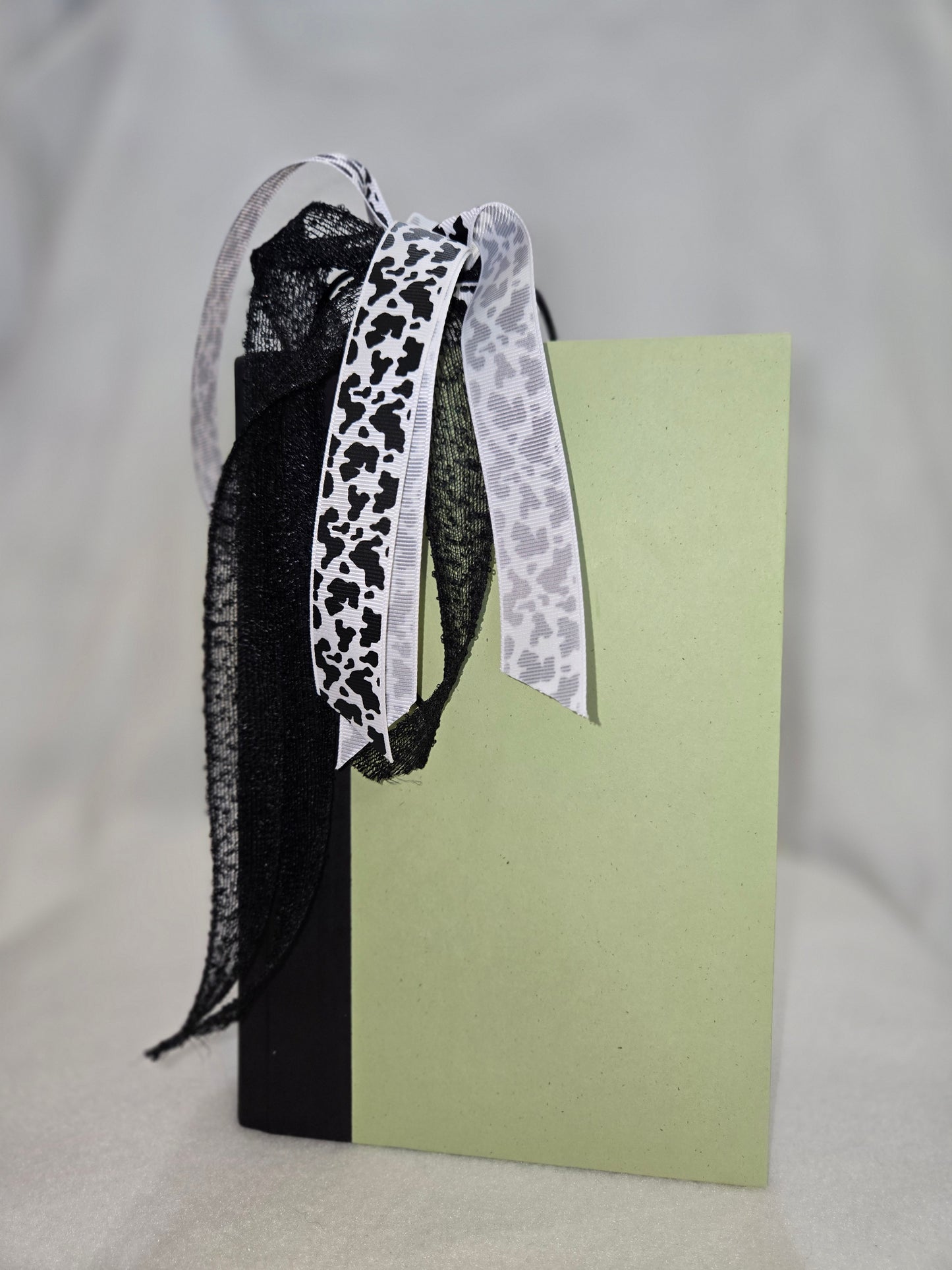 Ribbon bookmarks
